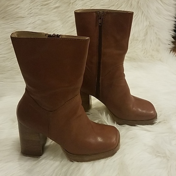 Candie's Shoes - Vintage Candie's midcalf boots sz 6m